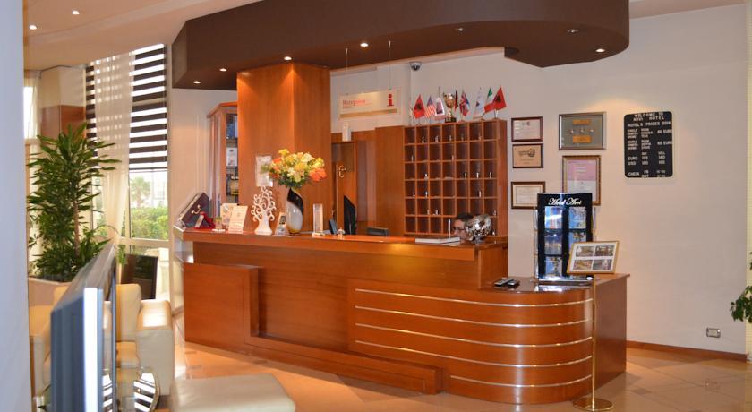 Hotel Arvi Durrës Eksteriør bilde