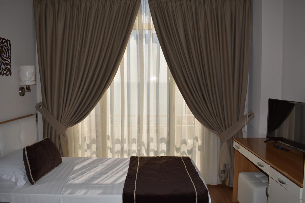 Hotel Arvi Durrës Eksteriør bilde
